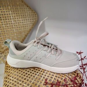 CROCS Light Gray and Rose Pale Lightweight Sneaker